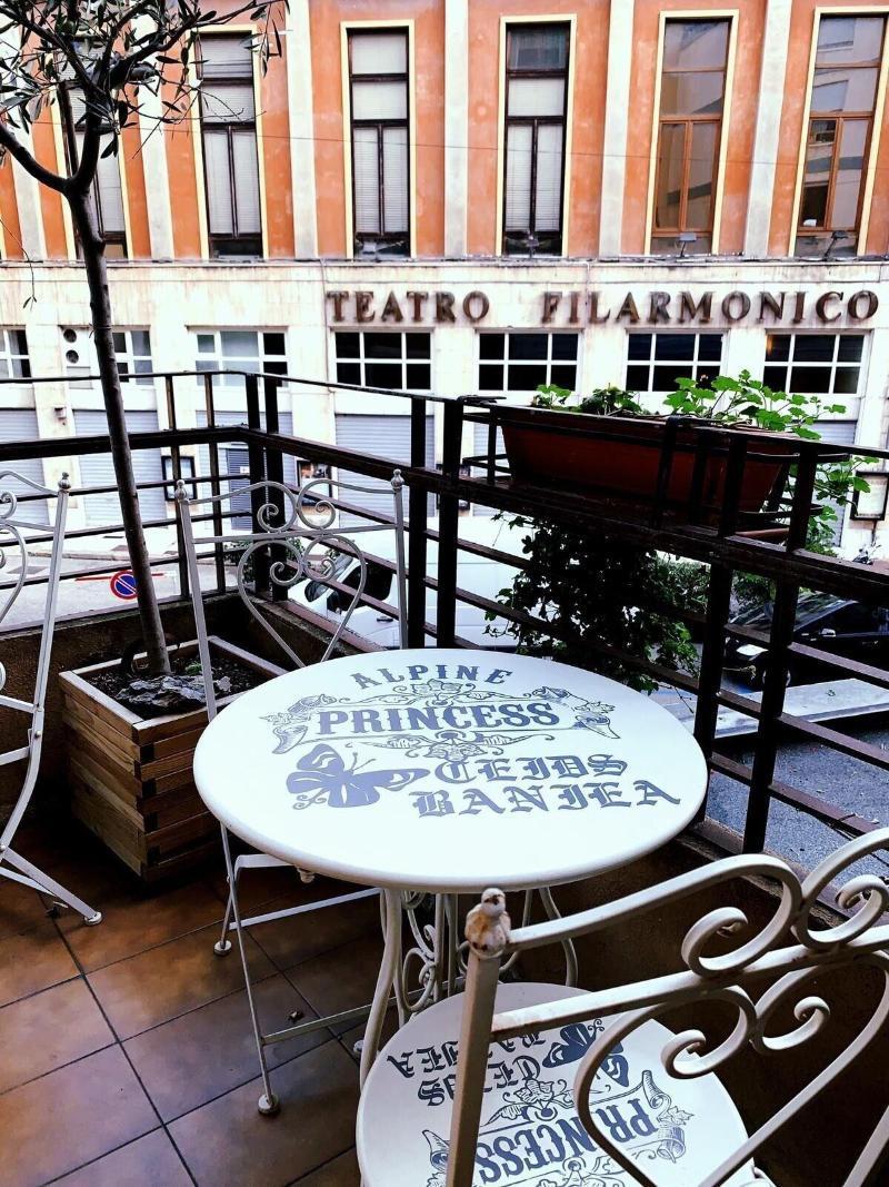 Al Teatro Ξενοδοχείο Βερόνα Εξωτερικό φωτογραφία
